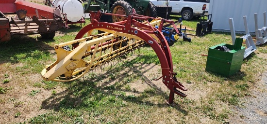 New Holland 256 Rake