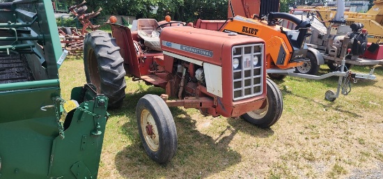International 454 Tractor (RUNS)