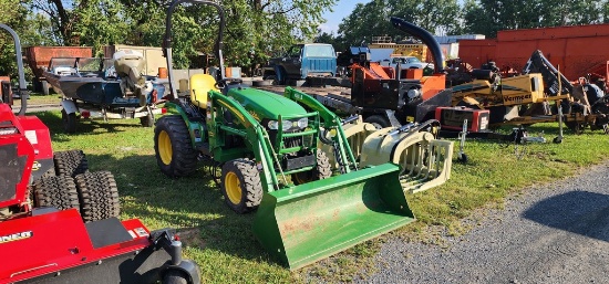 2006 John Deere 2320 Compact Loader Tracot (RIDE AND DRIVE)