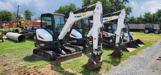 2020 Bobcat E32I Mini Excavator (RIDE AND DRIVE)