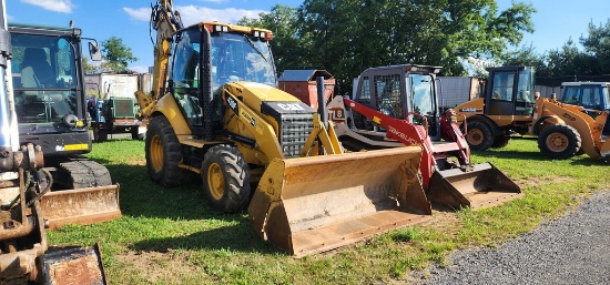 2014 Caterpillar 430F Backhoe (RIDE AND DRIVE)