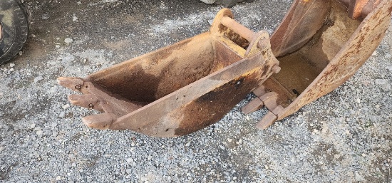 Cat 12" Bucket