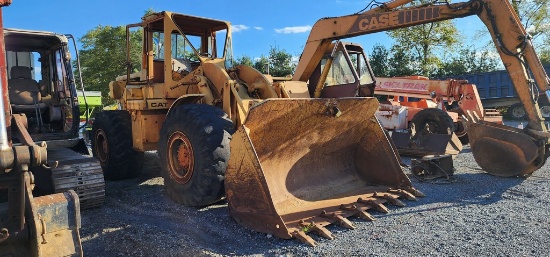Caterpillar 966C Wheel Loader (ENGINE RUNS)(DOES NOT MOVE)