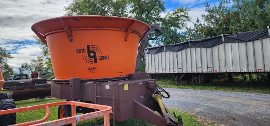 Roto Gring 760 Bale Grinder