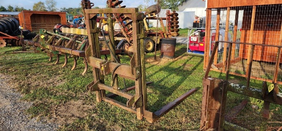 John Deere Hyd. Loader Forks