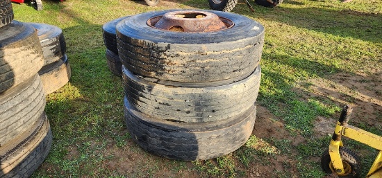 3-295/75R22.5 Truck Tires & Rims