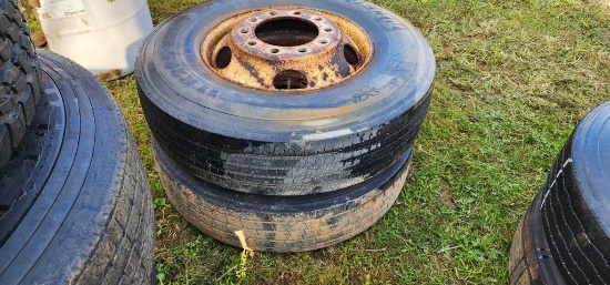 2-11R22.5 Truck Tires & Rims