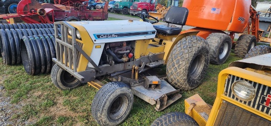 Cub Lo-Boy 154 Tractor w/Belly Mower