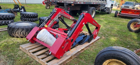 New Mahindra 2665CL Quick Attach Loader