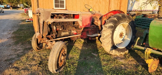 International 414 Tractor (AS IS)
