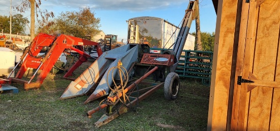 New Idea 323 1 Row Cornpicker