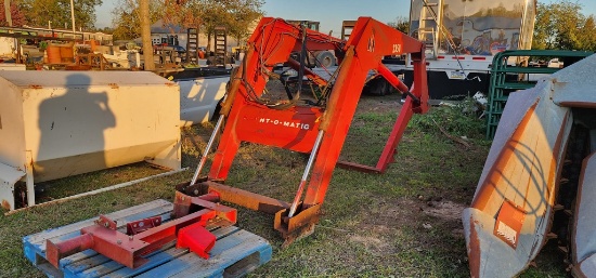 International 2350 Loader