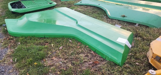 John Deere  Combine Shield