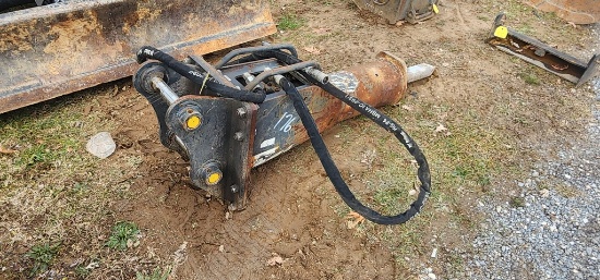 2015 Bobcat HB1380 Excavator Hammer (WORKS GREAT)