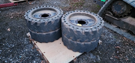 31x10-20 8 Lug Solideal Skidloader Hard Tires