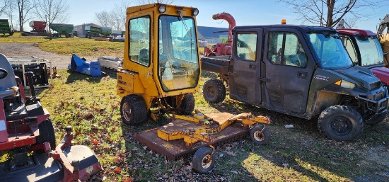 Hustler 275 Mower (AS IS/SALVAGE) (NATIONAL PARK SERVICE)