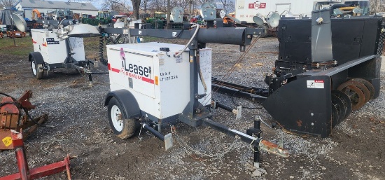2013 Magnum Light Tower (RUNS AND WORKS)