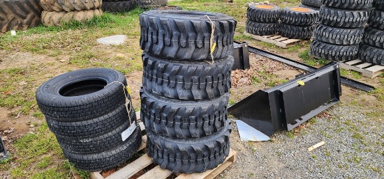 New 4-12-16.5 Forerunner Skidloader Tires