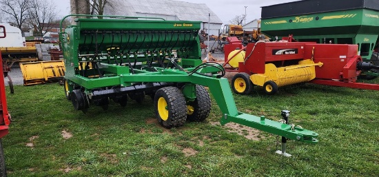 John Deere 750 Grain Drill (COMPLETELY REFURBISHED)