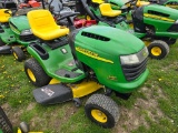 John Deere L110 Riding Mower (RUNS)(DEALER TRADE IN)