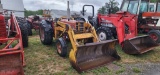 International 674 Tractor W/Loader (RUNS)