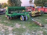 John Deere 750 Grain Drill