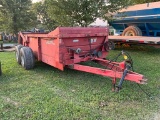 Gehl 1410 Tandem Manure Spreader