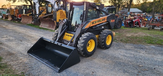 2010 New Holland L190 Skidloader (RIDE AND DRIVE) (LOW HOURS)