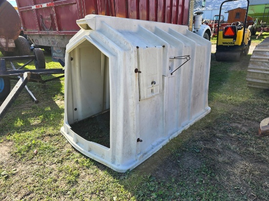 Calf -Tel Calf Hutch