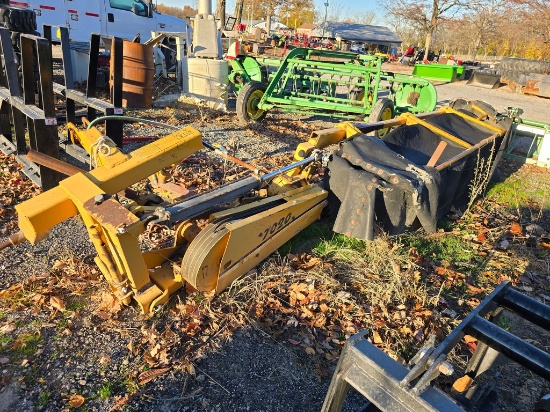 Vermeer 7020 3pt. Disc Mower