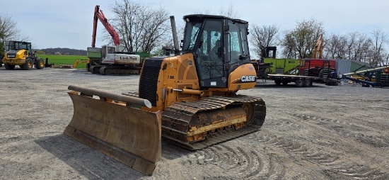 2011 Case 750L Dozer (RIDE AND DRIVE)