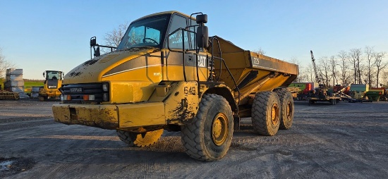 2006 Cat 725 Haul Truck (RIDE AND DRIVE)