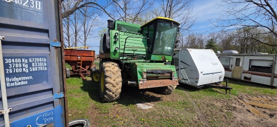 John Deere 7720 Combine (NOT RUNNING)