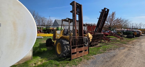 Harlo HC5600 Forklift (NOT RUNNING)