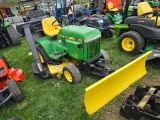 John Deere 318 Riding Mower (Runs)(Dealer Trade In)