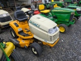 Cub Cadet 2166 Ridng Mower (Runs)