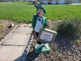 Golf Man Concrete Stature