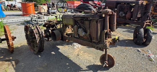 Farmall F14 Tractor (Not Running)