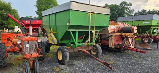 Parker 2500 Gravity Wagon