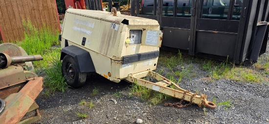 2002 Ingersol Rand 185 Air Compressor (NOT RUNNING)