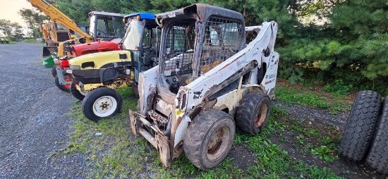 Bobcat S590 Skidloader (Runs)