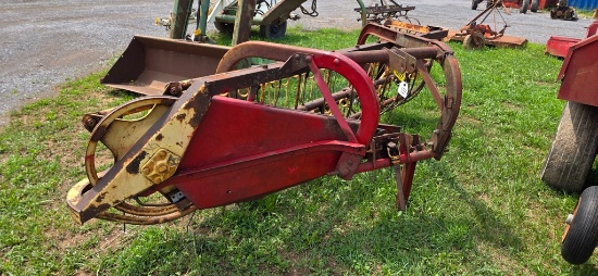 New Holland 57 3pt. Rake