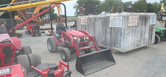 Mahindra Emax255 Compact Tractor w/Loader (RIDE AND DRIVE)