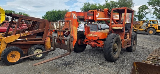 Skytrak 9038 Telehandler (RUNS) (OIL LEAKS)