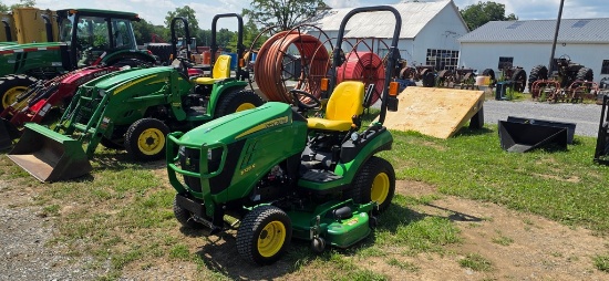 John Deere 1025R Compact Tractor (RIDE AND DRIVE)