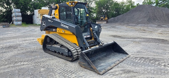 2025 John Deere 335P Skidloader (RIDE AND DRIVE) (LIKE NEW)