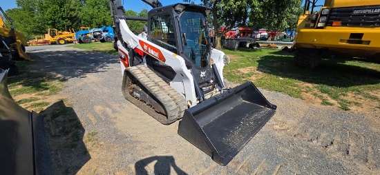 2020 Bobcat T76 Skidloader (RIDE AND DRIVE)