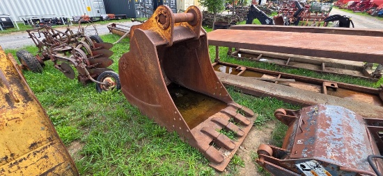 39" Excavator Bucket