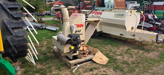 Finn B40 Straw Blower