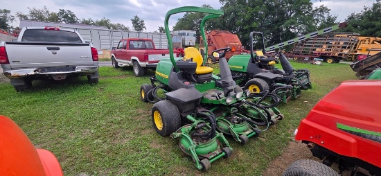 John Deere 8800 Fairway Mower (RUNS)